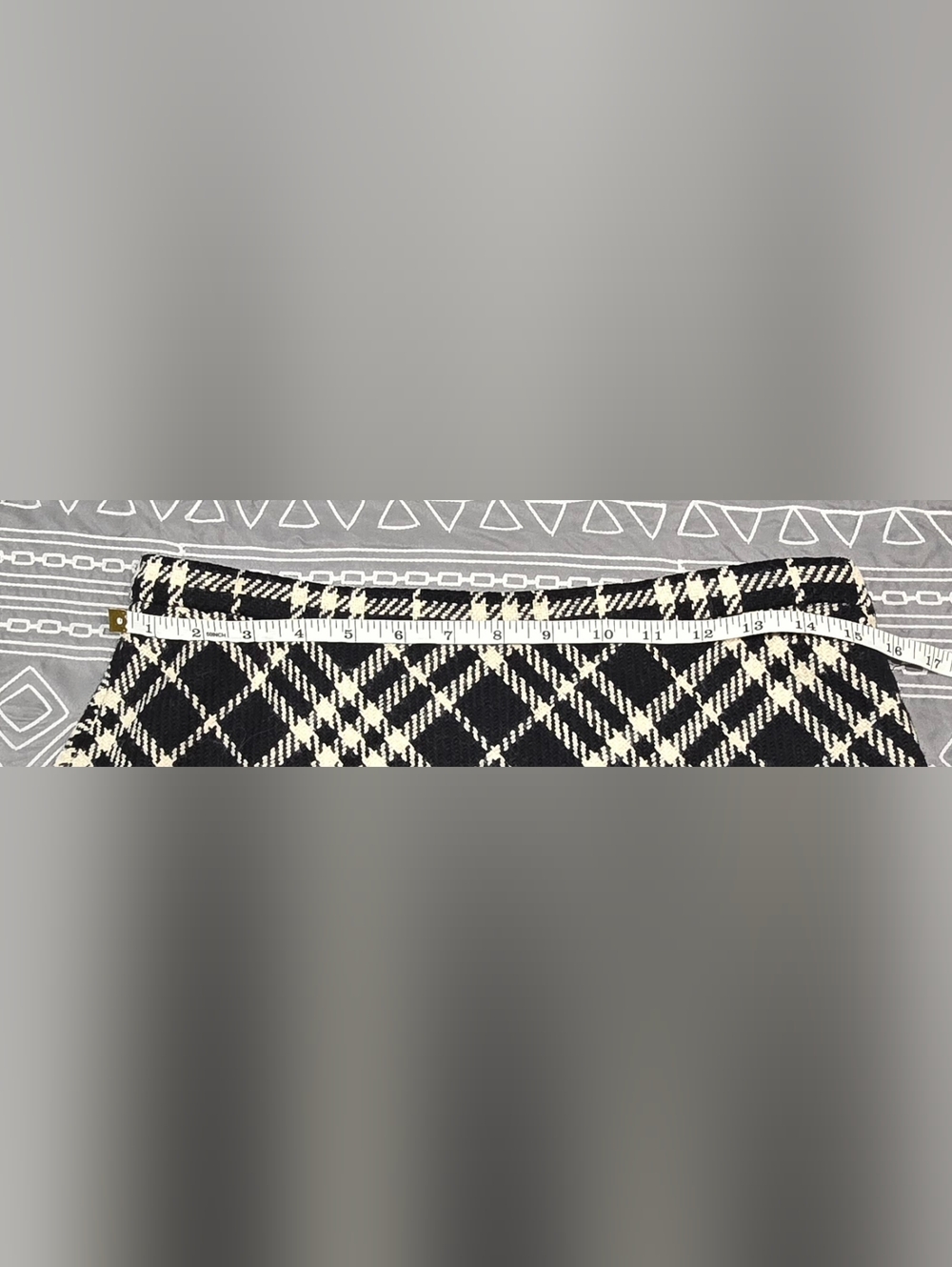 Burberry London Wool Plaid Skirt Size 10 - Picture 3 of 8